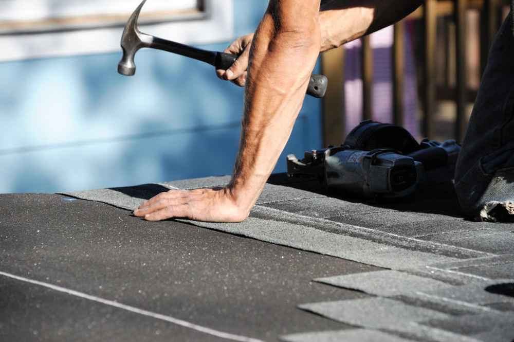 Emergency Roof Repair Expert in Midland