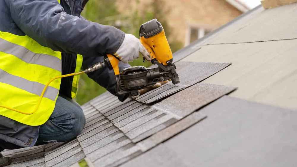 Emergency Roof Repair Expert in Midland
