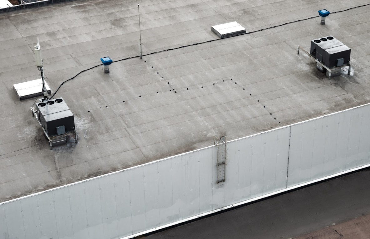 commercial roofing service in Plains, TX